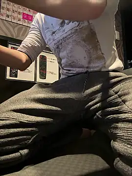 matu050556 online show from 02/15/26, 07:38