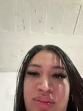 GemaGranadoss online show from 03/12/26, 07:53