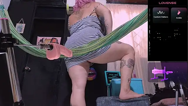 waterfalls girl online show from 01/29/25, 09:28