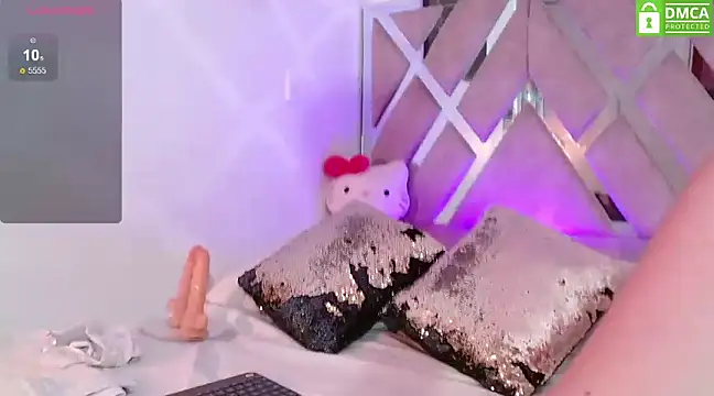 LauryMoons online show from 02/20/25, 10:48