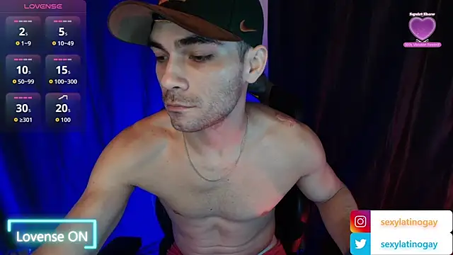 Snapshot of sexyboycolombi4 chatting on 01/05/26, 10:24 sexyboycolombi4 online show from 01/05/26, 10:24