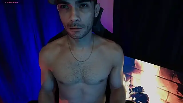 Snapshot of sexyboycolombi4 chatting on 02/08/26, 09:13 sexyboycolombi4 online show from 02/08/26, 09:13