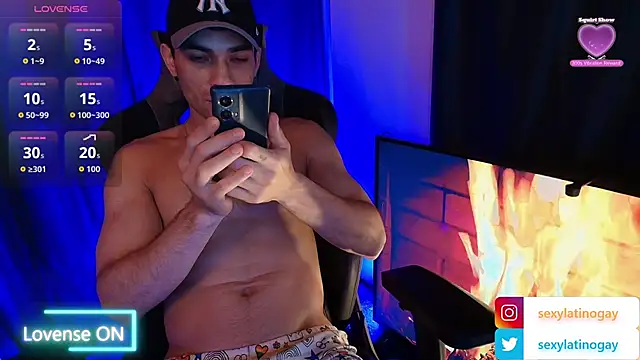 sexyboycolombi4 online show from 03/13/26, 10:44