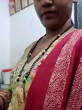 Snapshot of IslamicPimento chatting on 12/13/24, 03:43 IslamicPimento online show from 12/13/24, 03:43