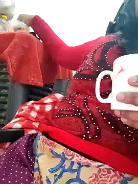 Snapshot of IslamicPimento chatting on 12/24/24, 10:01 IslamicPimento online show from 12/24/24, 10:01