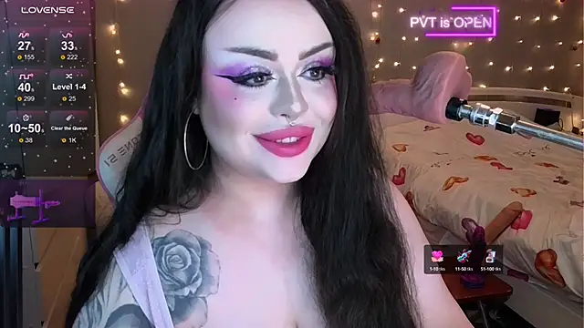 Snapshot of og_maddison chatting on 12/28/24, 07:11 og maddison online show from 12/28/24, 07:11