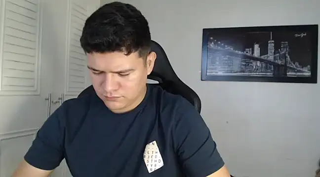 Plug Control online show from 12/10/24, 02:39