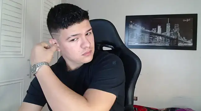 Plug Control online show from 12/13/24, 02:27