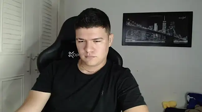 Plug Control online show from 01/04/25, 10:24