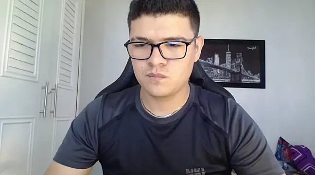 Plug Control online show from 01/30/25, 01:53