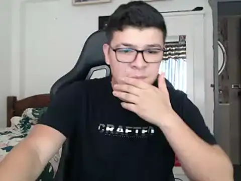 Plug Control online show from 03/19/25, 08:00