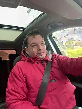 Jose HotLatino online show from 02/12/26, 08:42