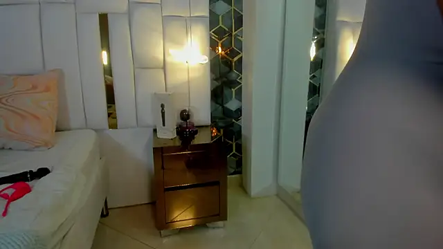 lia mariana online show from 02/21/26, 01:12