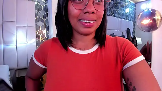 Snapshot of lia_mariana chatting on 06/27/26, 08:58 lia mariana online show from 06/27/26, 08:58