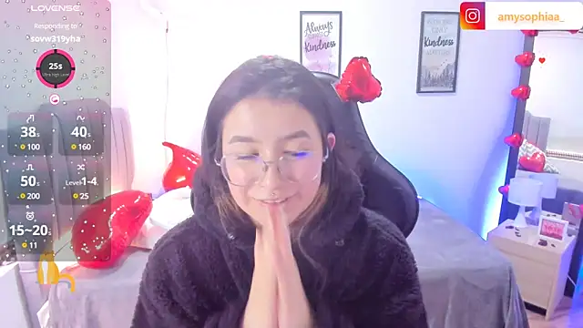 Amy joones online show from 02/11/25, 07:38