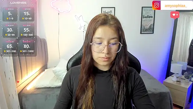 Amy joones online show from 03/22/25, 11:11