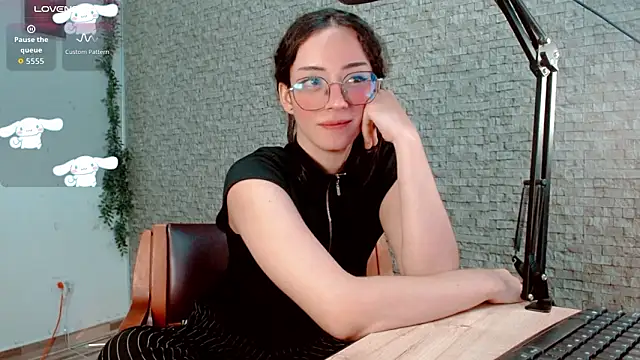 emma unu online show from 02/25/26, 02:43