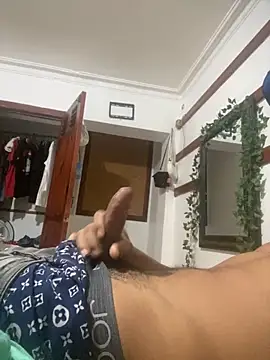 Snapshot of cupidoxxxyyyyh chatting on 11/30/25, 05:28 cupidoxxxyyyyh online show from 11/30/25, 05:28