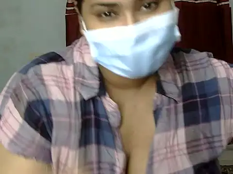 Snapshot of cutelady65 chatting on 09/30/25, 04:01 cutelady65 online show from 09/30/25, 04:01