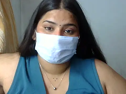 cutelady65 online show from 04/05/26, 02:14