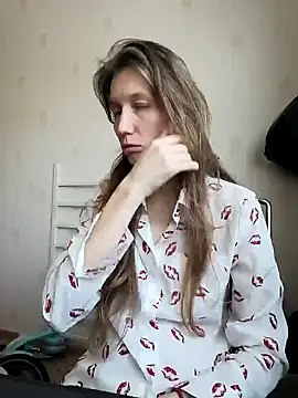 CatFerae online show from 01/18/25, 09:24