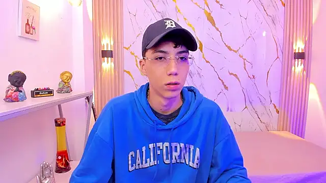 Nikolay Gregori online show from 01/11/26, 03:55