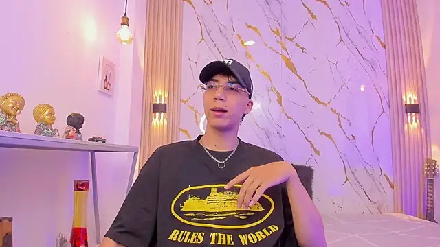 Nikolay Gregori online show from 04/09/26, 04:01