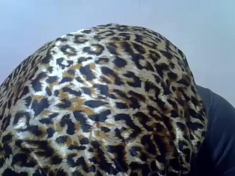 miss tash online show from 11/30/25, 10:58