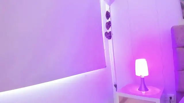Snapshot of Julianaa_Castro_ chatting on 01/21/25, 02:59 Julianaa Castro online show from 01/21/25, 02:59