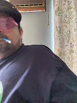 Miguel16i online show from 03/04/25, 06:18