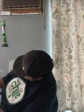 Miguel16i online show from 03/05/25, 09:59