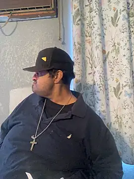 Miguel16i online show from 03/19/25, 03:51