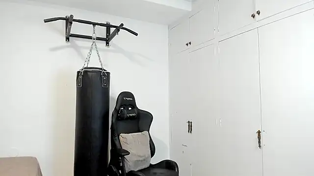 dan01  online show from 03/19/26, 08:18