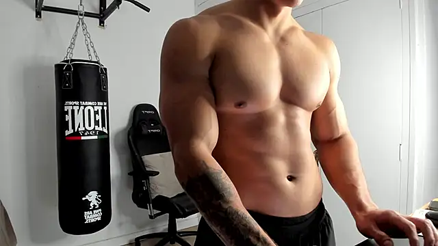 dan01  online show from 03/23/26, 06:34