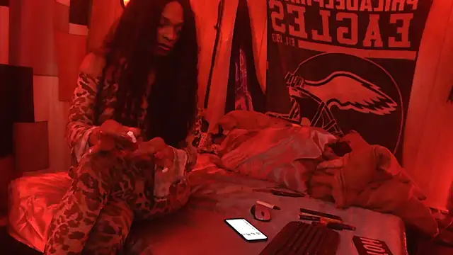 Tsnitra online show from 02/28/25, 04:54