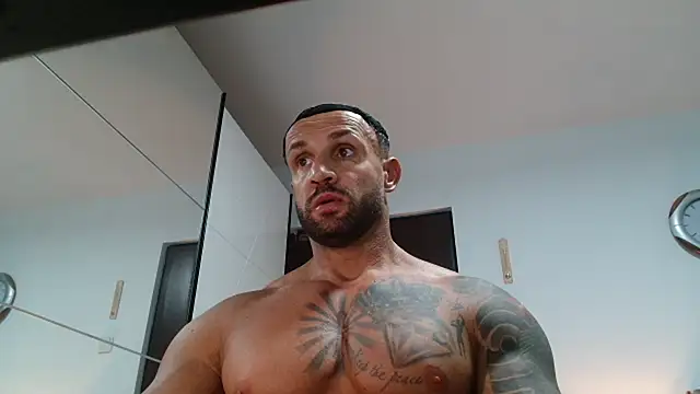 Magnificmuscles89 online show from 05/21/26, 04:03