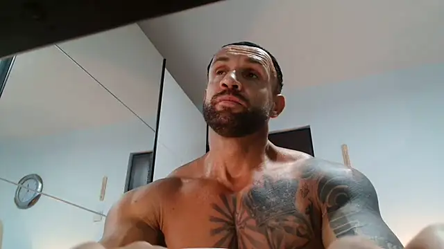 Magnificmuscles89 online show from 05/24/26, 09:25