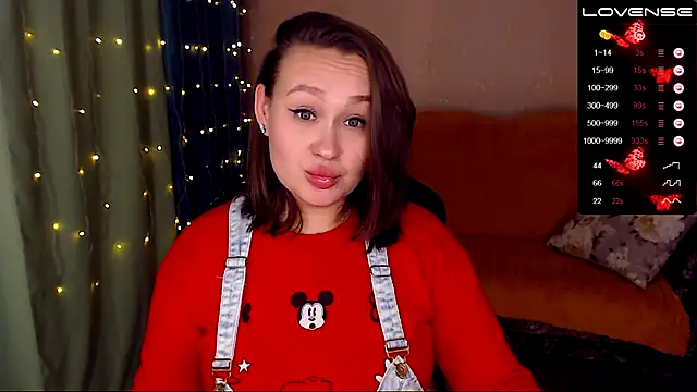 Snapshot of Cutie-Melanie chatting on 12/25/24, 06:41 Cutie-Melanie online show from 12/25/24, 06:41