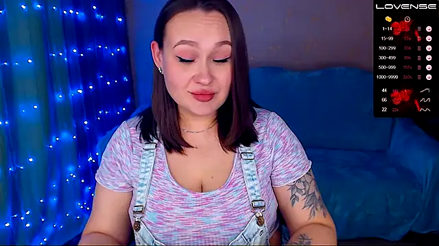Snapshot of Cutie-Melanie chatting on 03/02/25, 04:32 Cutie-Melanie online show from 03/02/25, 04:32