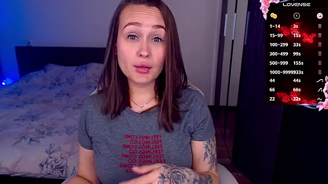 Snapshot of Cutie-Melanie chatting on 11/19/25, 12:16 Cutie-Melanie online show from 11/19/25, 12:16