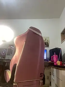 couple shy online show from 01/10/26, 04:47