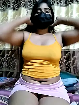 Snapshot of SLZAARA chatting on 12/24/24, 03:58 SLZAARA online show from 12/24/24, 03:58