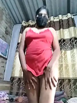 Snapshot of SLZAARA chatting on 02/24/25, 04:47 SLZAARA online show from 02/24/25, 04:47