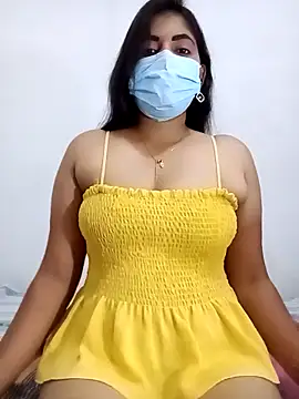 Snapshot of SLZAARA chatting on 09/27/25, 08:36 SLZAARA online show from 09/27/25, 08:36