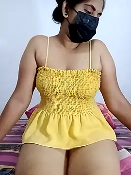 Snapshot of SLZAARA chatting on 10/09/25, 08:18 SLZAARA online show from 10/09/25, 08:18