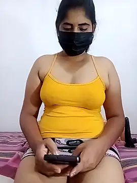 Snapshot of SLZAARA chatting on 10/11/25, 08:07 SLZAARA online show from 10/11/25, 08:07