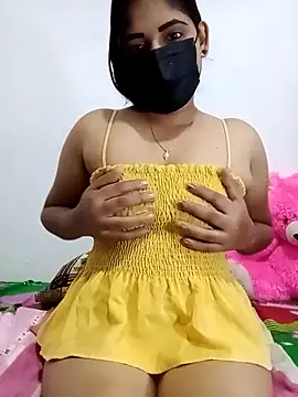 Snapshot of SLZAARA chatting on 11/28/25, 08:11 SLZAARA online show from 11/28/25, 08:11