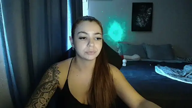 Snapshot of HotRuiva chatting on 02/26/25, 07:49 HotRuiva online show from 02/26/25, 07:49