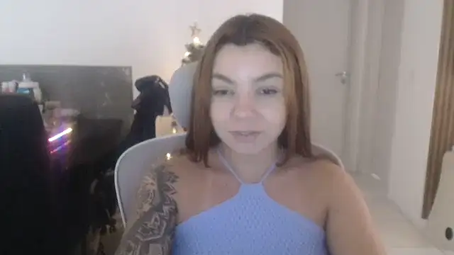 HotRuiva online show from 11/23/25, 11:10