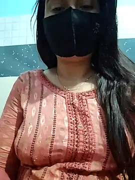 Snapshot of Aishwaryaa_69 chatting on 01/24/25, 04:39 Aishwaryaa 69 online show from 01/24/25, 04:39